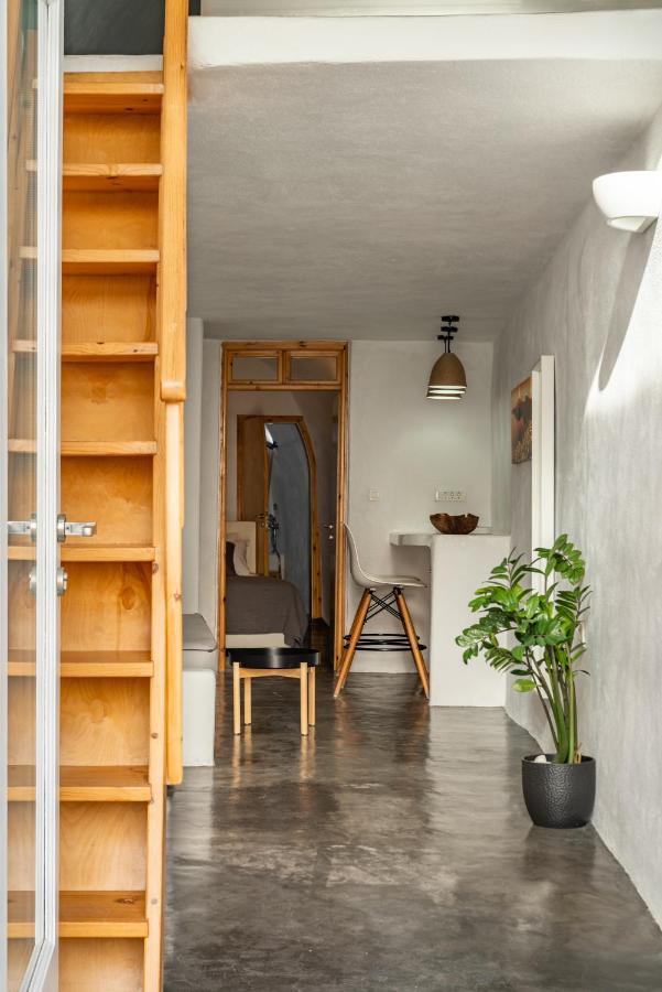 Akron Cliff Suite Fira  Exterior foto