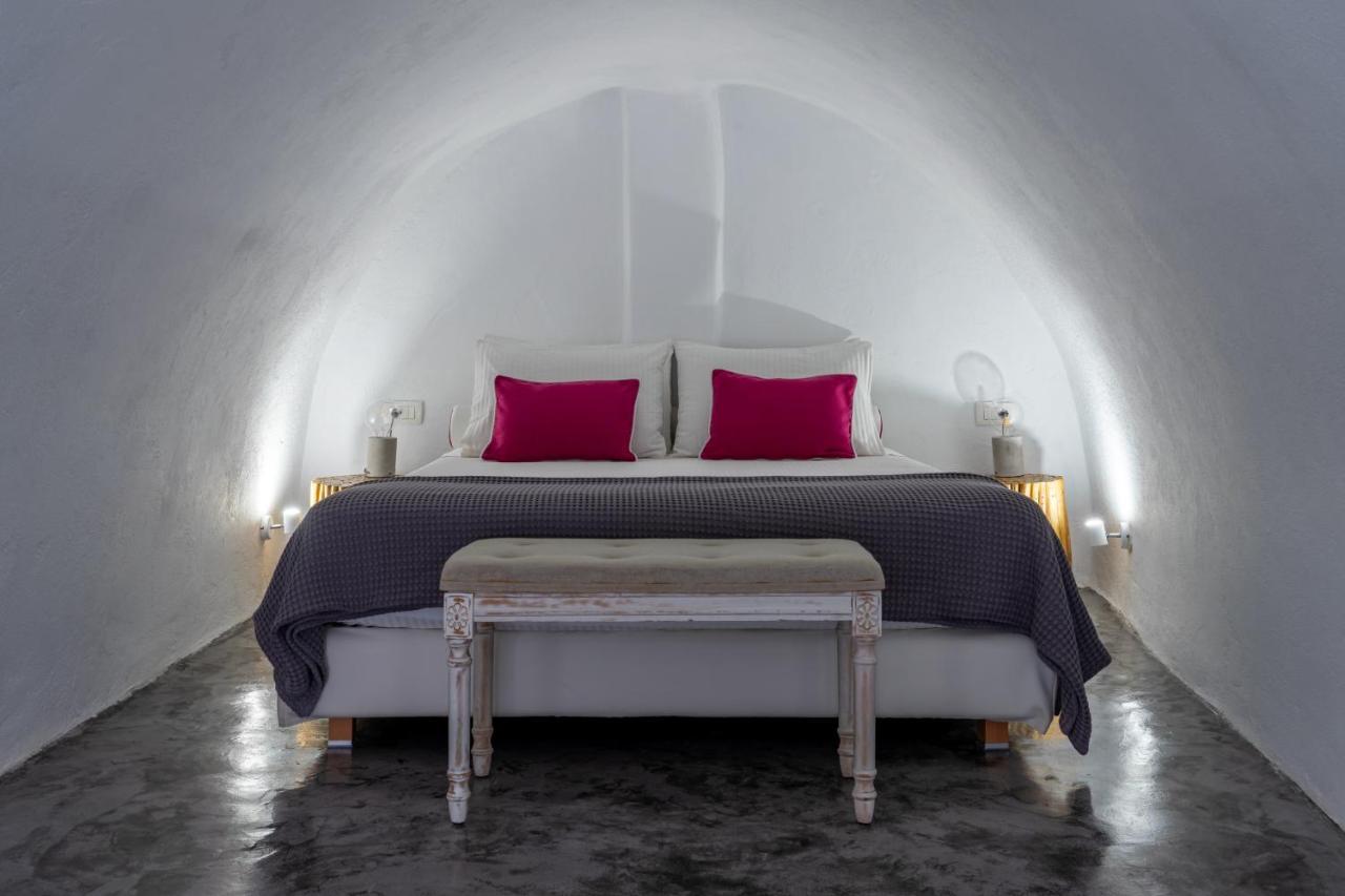Akron Cliff Suite Fira  Exterior foto